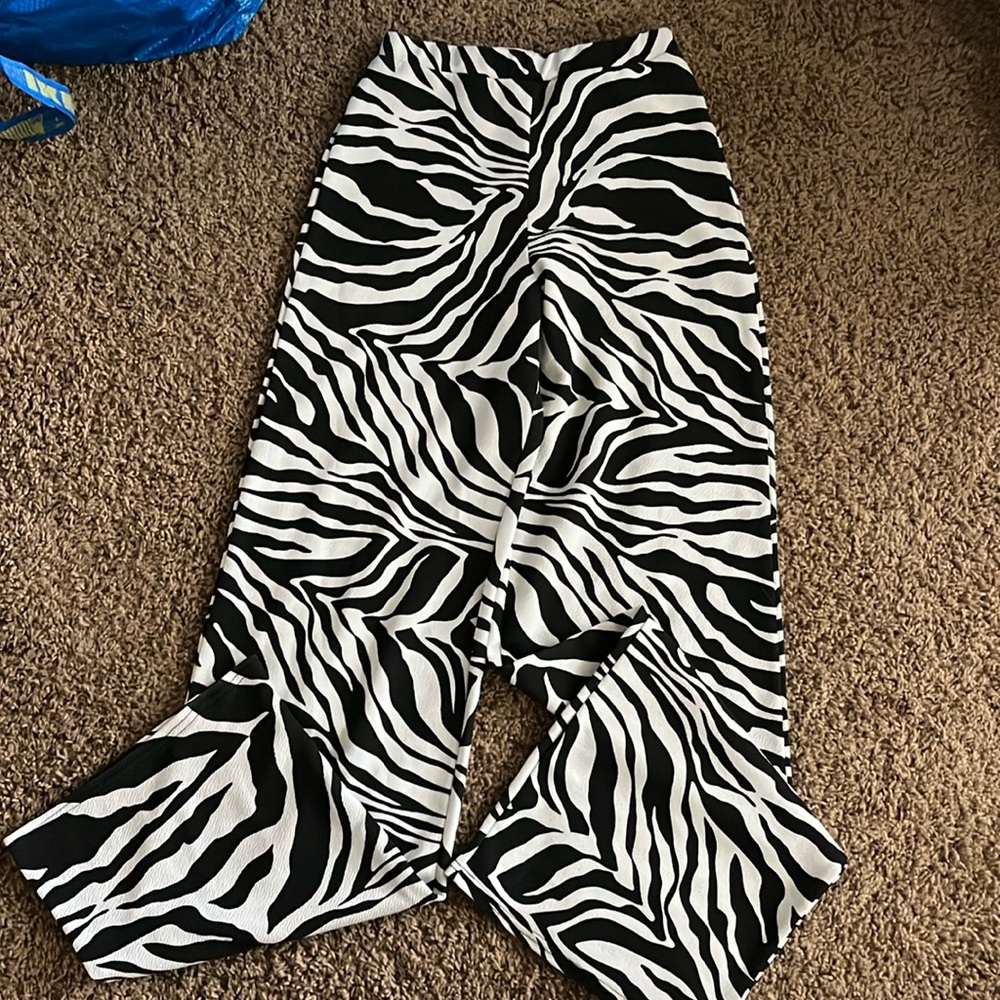 Wide leg zebra trousers
